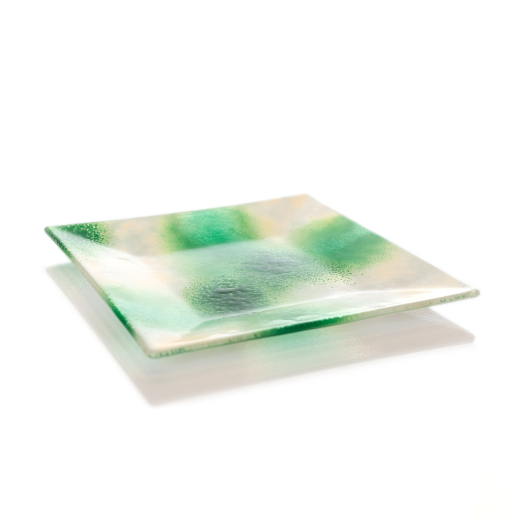 Przezroczyste tafle szkła formowane w piecu metodą fusingu